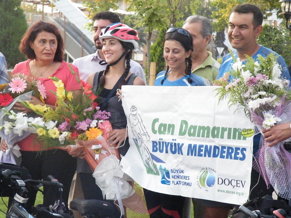 BÜYÜK MENDERES NEHRİNİN KİRLİLİĞİ