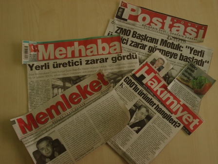 GDO’LU ÜRÜNLER HANGİLERİ? – HAKİMİYET, “GDO TARTIŞMASI ÜRETİCİYE ZARAR VERİYOR” – MEMLEKET, “GDO YERLİ ÜRETİCİYİ VURDU”- KONYA POSTASI, “YERLİ ÜRETİCİ ZARAR GÖRDÜ” – MERHABA