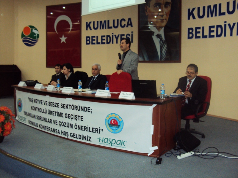 PANEL: YAŞ SEBZE-MEYVE SEKTÖRÜNDE KONTROLLÜ ÜRETİME GEÇİŞTE YAŞANAN SORUNLAR VE ÇÖZÜM ÖNERİLERİ 