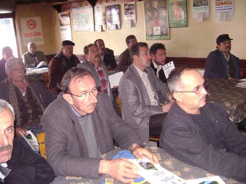 BEYPAZARI'NDA ÇİFTÇİ BİLGİLENDİRME TOPLANTISI
