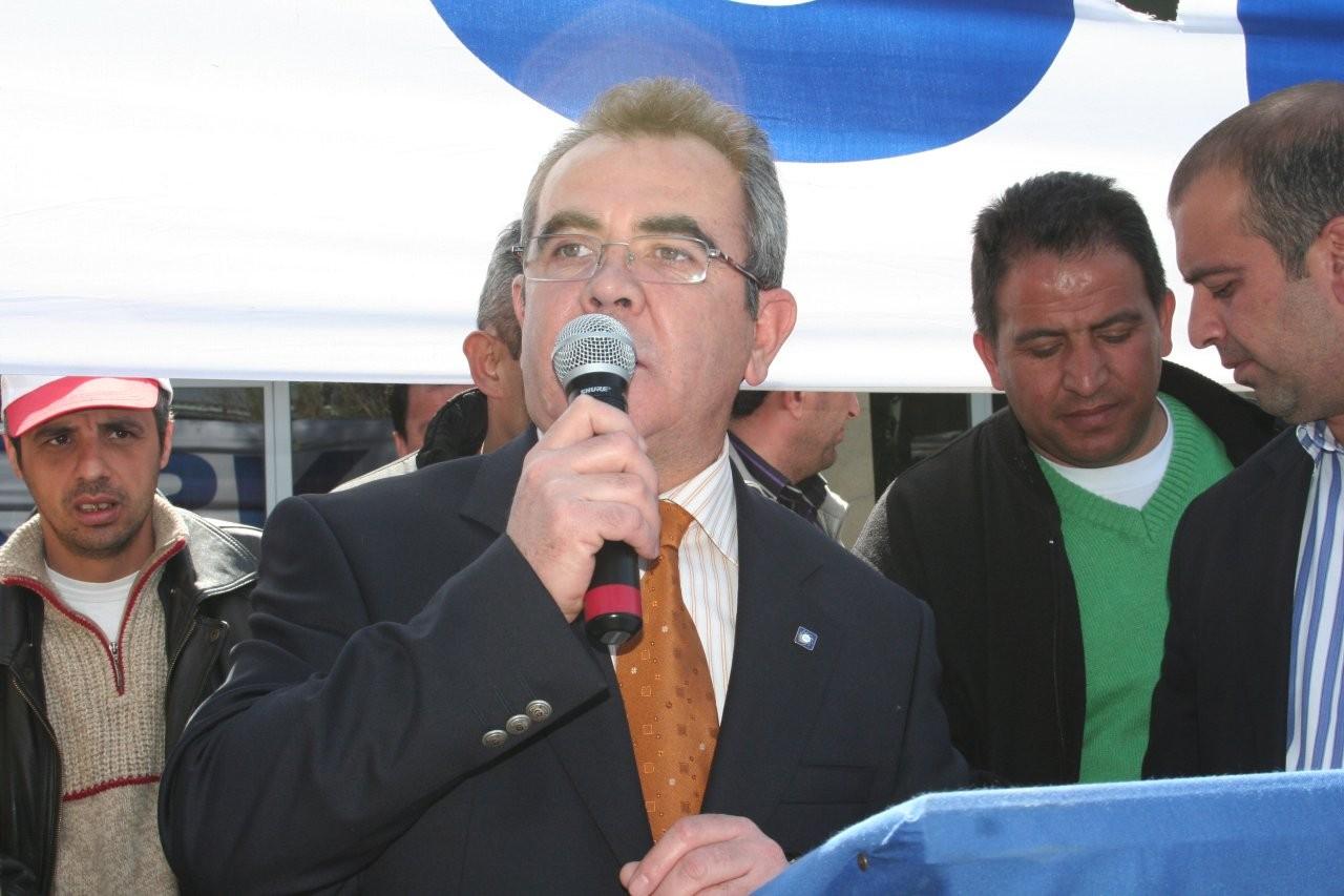 DİRENİŞTEKİ TARİŞ İŞÇİLERİNE ZİYARET
