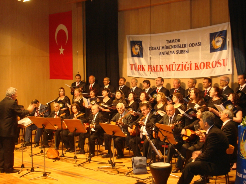 TÜRK HALK MÜZİĞİ KOROMUZUN BAHAR KONSERİ