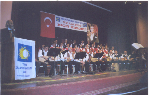 TÜRK HALK MÜZİĞİ EKİN KOROSU KONSER VERDİ