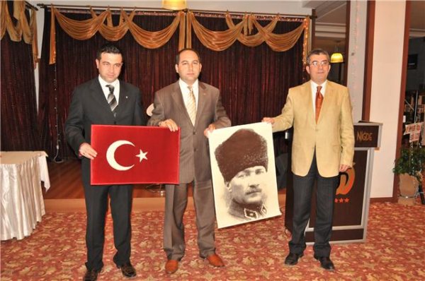 NİĞDE'DE BAŞAK BALOSU