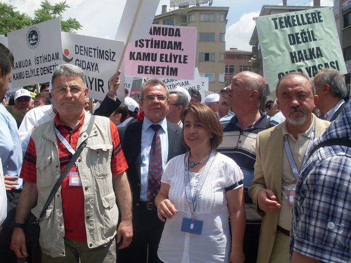 HALK SAĞLIĞI TEHDİT ALTINDA; İŞSİZLİK ARTIYOR, İKTİDAR ÇÖZÜM DEĞİL, SORUN YARATIYOR!