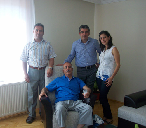 ÖNCEKİ DÖNEM NİĞDE İL TEMSİLCİMİZE GEÇMİŞ OLSUN ZİYARETİ