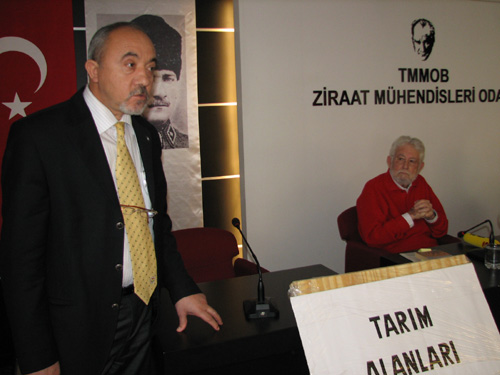 HAYRETTİN KARACA VE MUAZZEZ İLMİYE ÇIĞ, ODA'MIZDA BASIN TOPLANTISI YAPTI