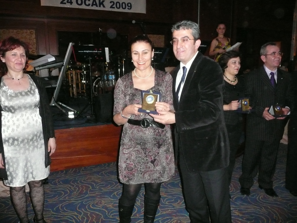 TARIM HAFTASI’09 GELENEKSEL BAŞAK BALOMUZ YAPILDI