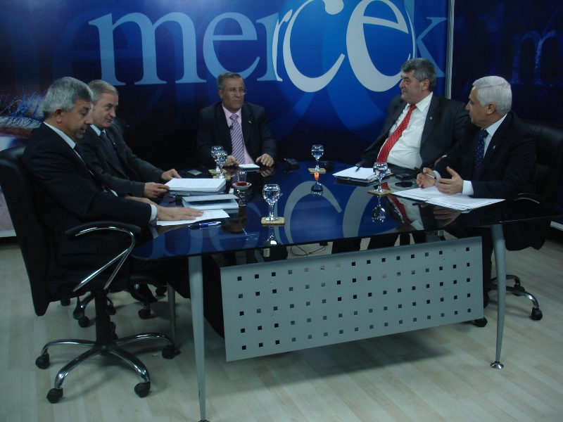 AKDENİZ TV "MERCEK" PROGRAMI - NASIL BİR YEREL YÖNETİM.