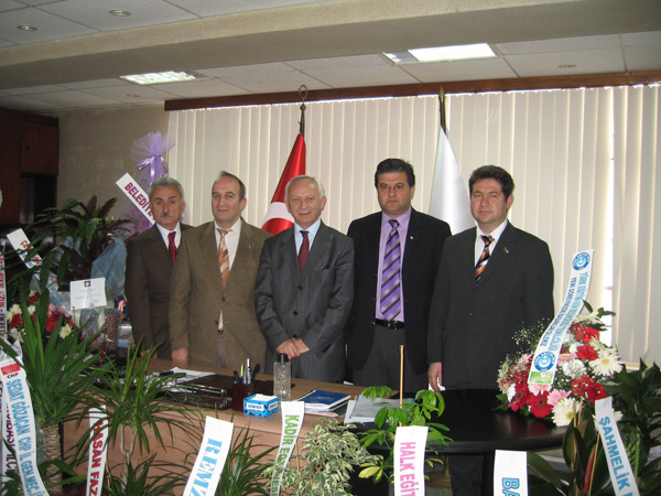 BELEDİYE BAŞKANI ÜYELERİMİZİ ZİYARET ETTİK