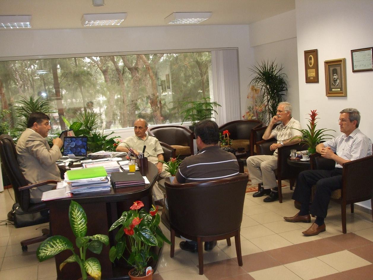 BORNOVA BELEDİYE BAŞKANINI ZİYARET