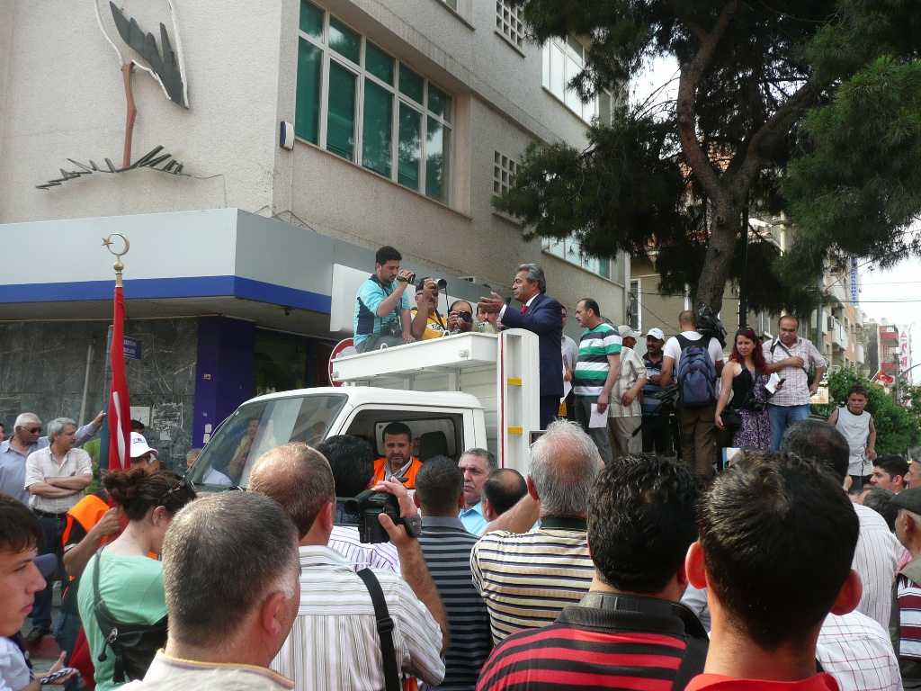 TURGUTLU ÇALDAĞ NİKEL MADENİ İÇİN YAPILAN MİTİMGE KATILDIK.