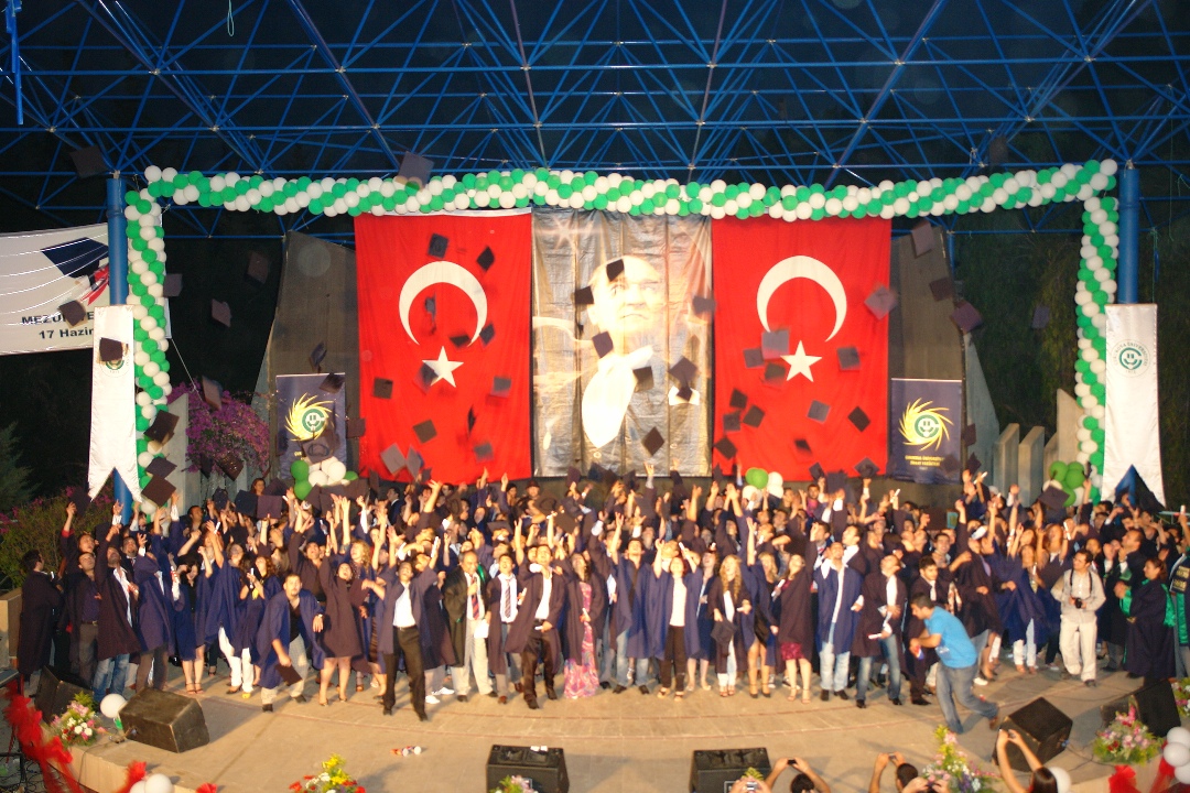 ÇUKUROVA ÜNİVERSİTESİ ZİRAAT FAKÜLTESİNİN MEZUNİYET TÖRENİNE KATILDIK