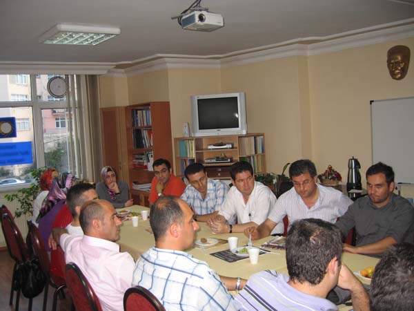 MESLEKTAŞIMIZ SORUMLU YÖNETİCİLER İLE TOPLANTI