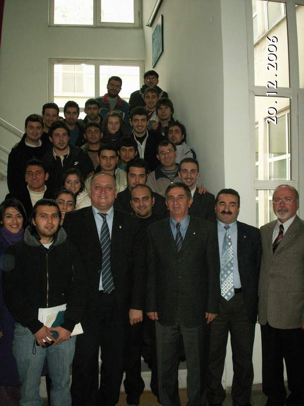 ZİRAAT MÜHENDİSLERİ ODASI BURSA ŞUBESİ İLE ZİRAAT FAKÜLTESİ ÖĞRENCİLERİ TOPLANTI YAPTI