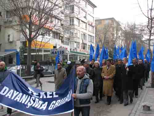 TEKEL DAYANIŞMA GRUBU, TEKEL İŞÇİLERİNİN YANINDA!