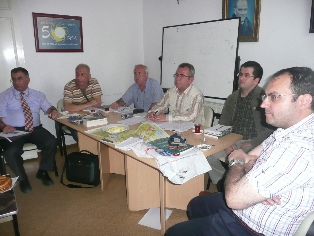 İZMİR İKK YENİ DÖNEM İKK SEKRETERİNİN ATANMASINDAN SONRA İLK TOPLANTISINI GERÇEKLEŞTİRDİ