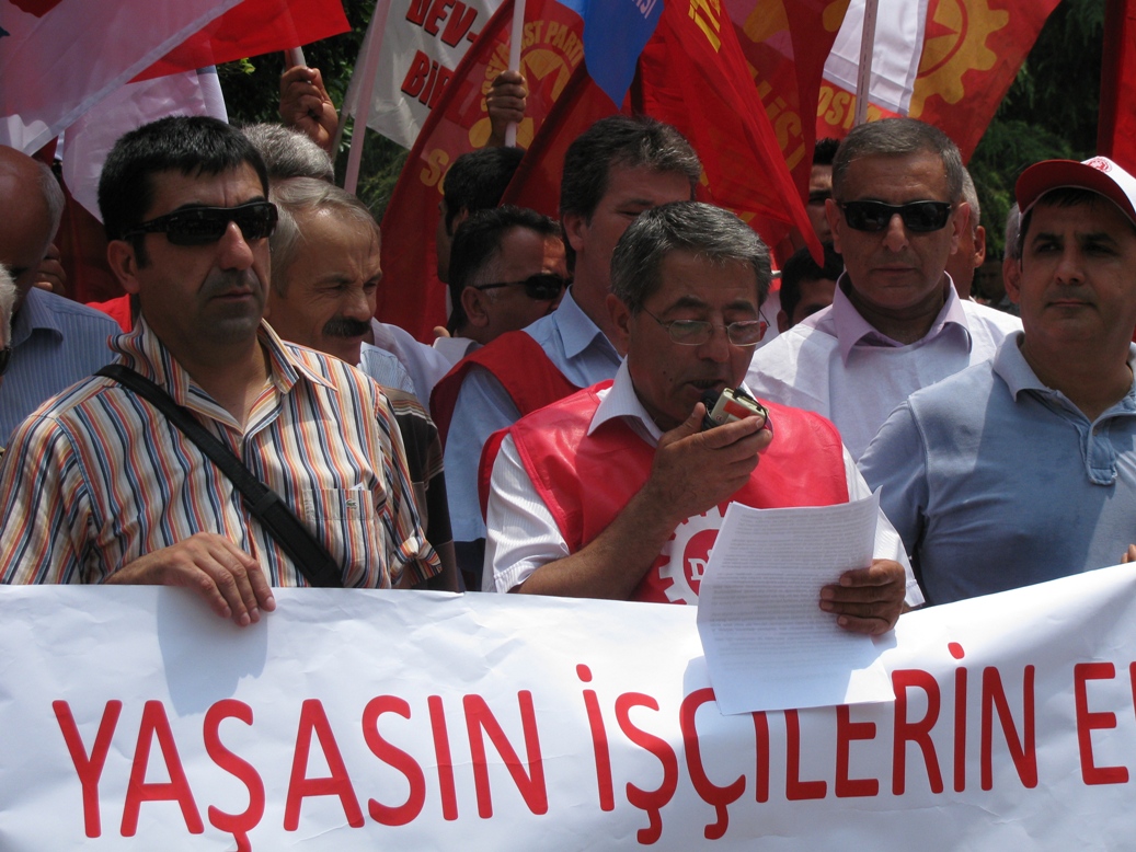 15-16 HAZİRAN 1970 DİRENİŞİNİ YARATANLARA SELAM OLSUN