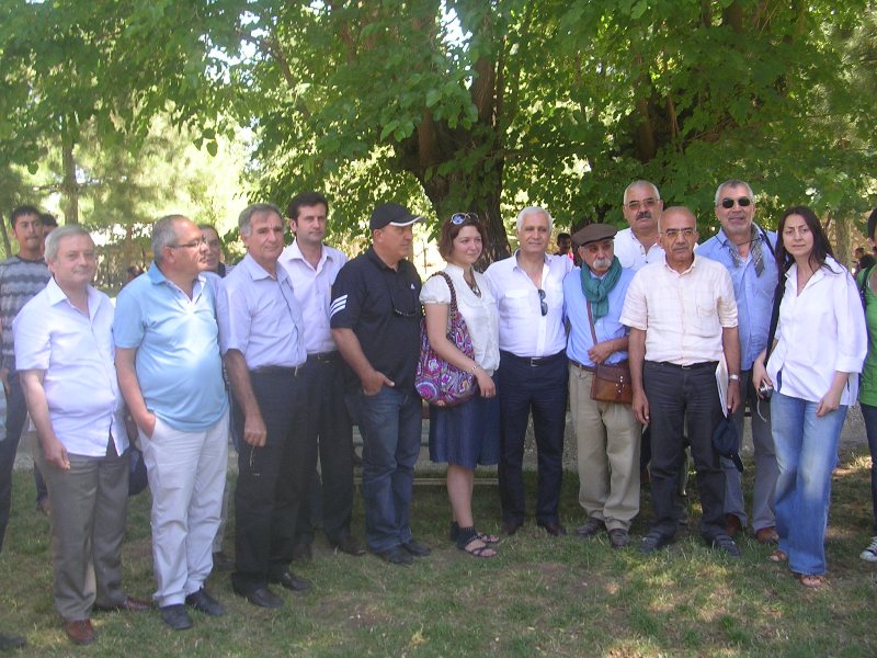 MADEN KANUNUNDA DEĞİŞİKLİK YAPILMASINA DAİR KANUN PROTESTO EDİLDİ