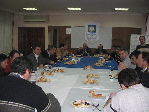 ÇAYKUR'DA İŞÇİ STATÜSÜNDE ÇALIŞAN ÜYELERİMİZLE TOPLANTI YAPILDI