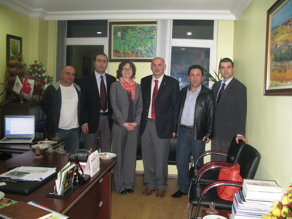 AVUSTRALYA BÜYÜKELÇİ YARDIMCISI ŞUBEMİZİ ZİYARET ETTİ