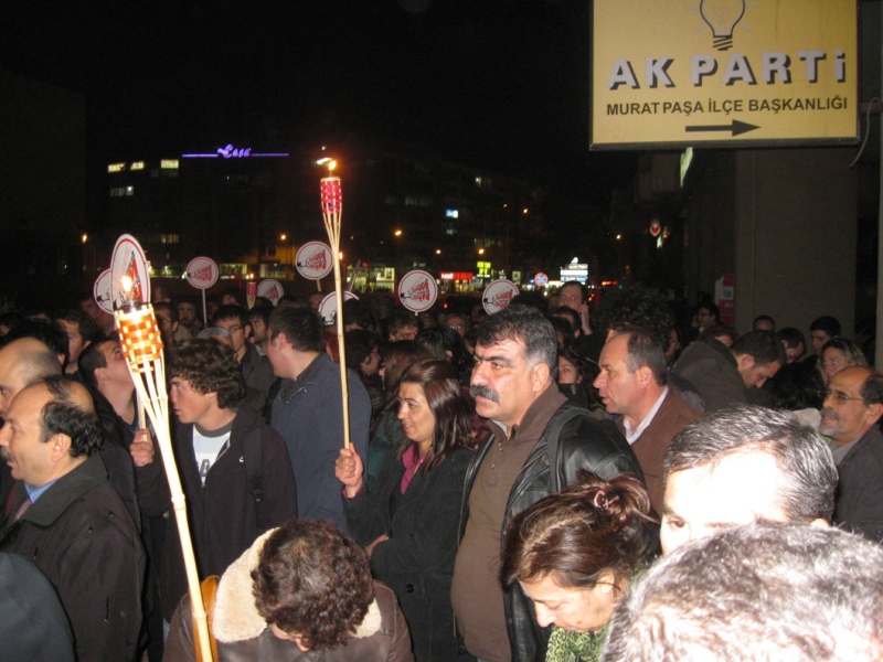 TORBA YASAYI PROTESTO ETTİK