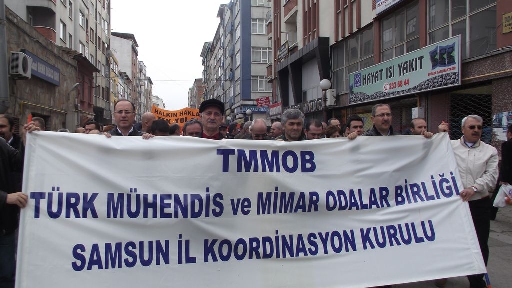 1 MAYIS`I KUTLADIK