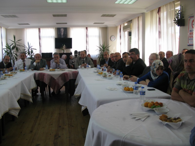 AKP’DEN  ŞUBEMİZE  ZİYARET