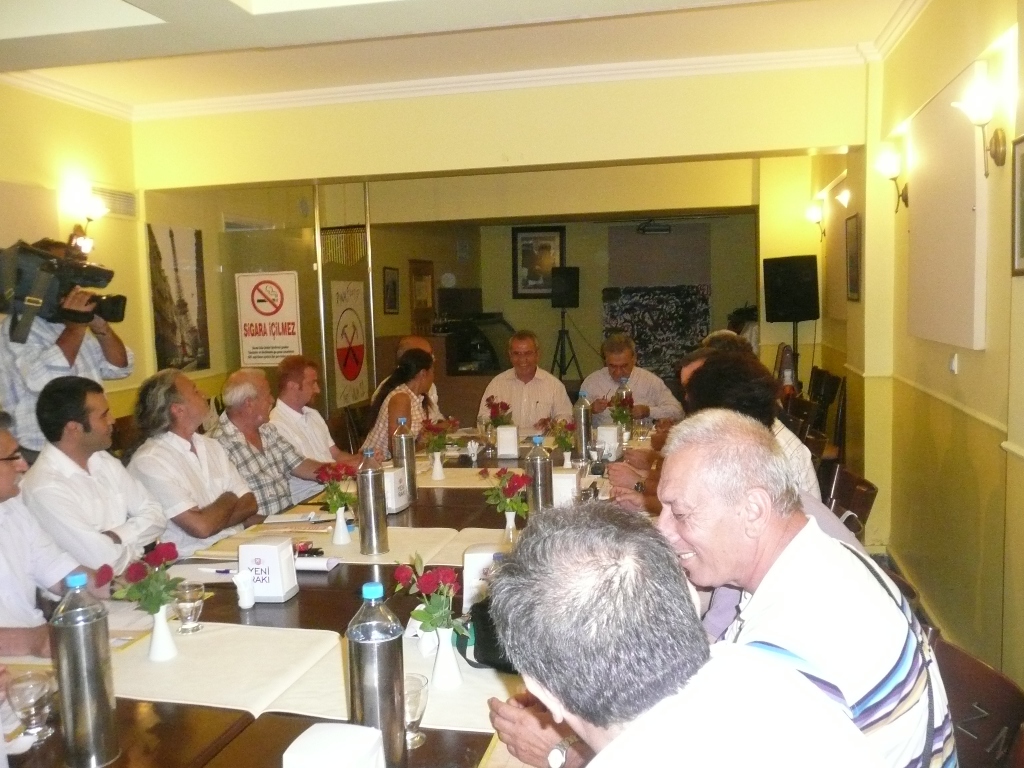 İBŞB BAŞKANI AZİZ KOCAOĞLU’NDAN İZMİR İKK’YA ZİYARET