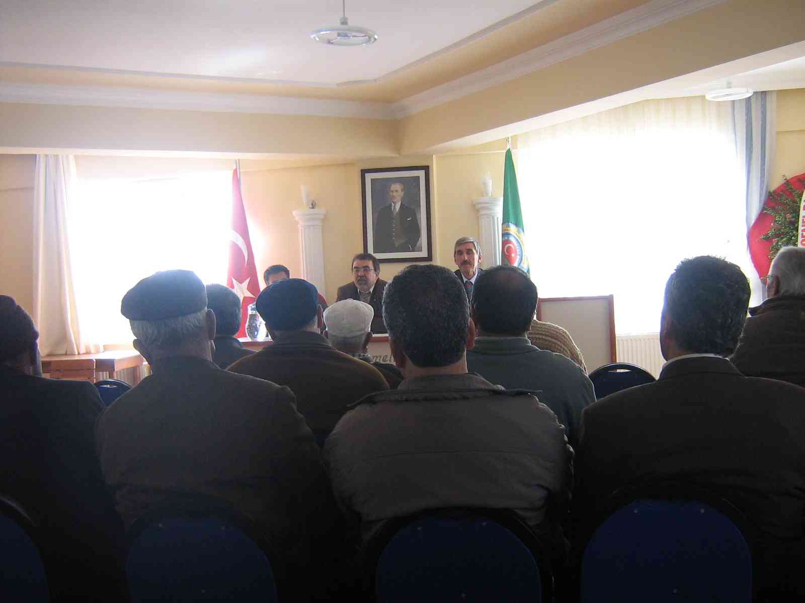 ÇAMELİ ZİRAAT ODASI VE MEYVE YETİŞTİRİCİLERİ BİRLİĞİ TOPLANTISI