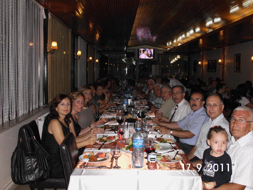 VEDA YEMEĞİ