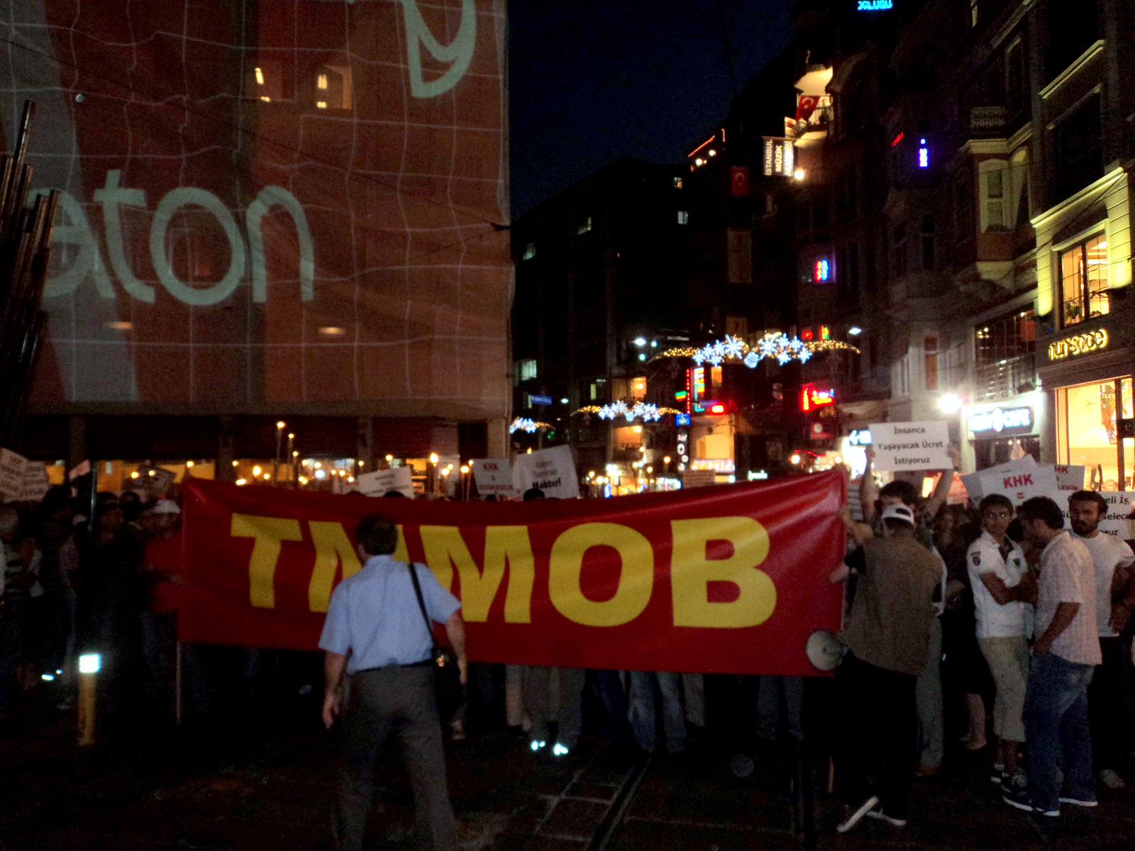 TMMOB MÜHENDİS MİMAR VE ŞEHİR PLANCILARI DAYANIŞMA GÜNÜ