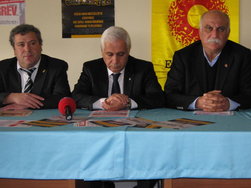 İŞ BIRAKMA EYLEMİ İLE İLGİLİ BASIN AÇIKLAMASI YAPILDI