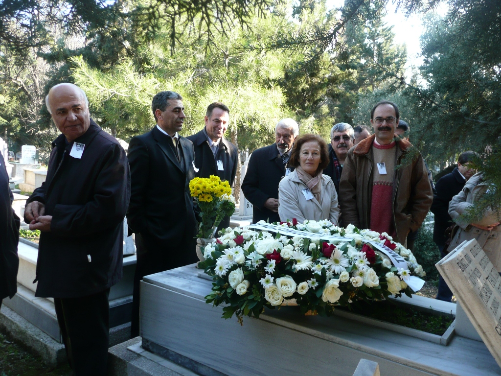 TEKİN TURANI MEZARI BAŞINDA ANDIK 