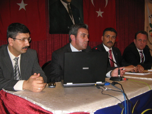 "SORUMLU YÖNETİCİLERİN BİLGİLENDİRİLMESİ VE GIDA MEVZUATI" KONULU KONFERANS BÜYÜK İLGİ GÖRDÜ