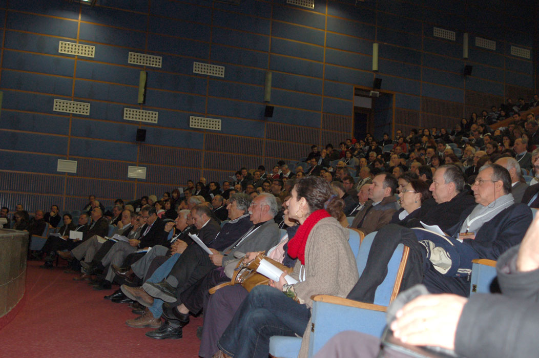 TMMOB II. ÜCRETLİ MÜHENDİS, MİMAR, ŞEHİR PLANCILARI VE İŞSİZLİK KURULTAYI