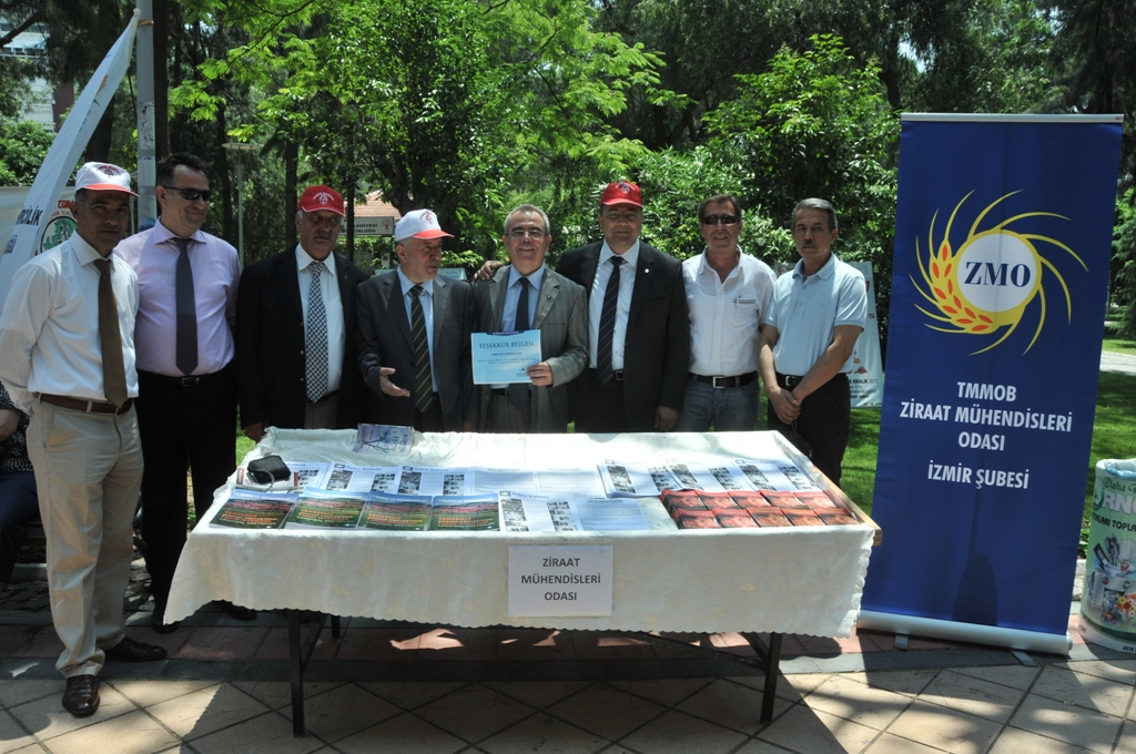 BORNOVA BELEDİYESİ ÇEVRE ETKİNLİKLERİNE KATILDIK