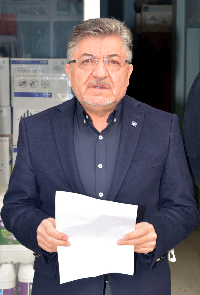 KORKUT: ZEYTİNLİKLERİ MADEN ŞİRKETLERİNİN YAĞMASINA AÇAN YÖNETMELİĞİ TANIMIYORUZ