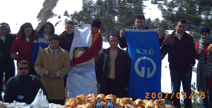 TRABZON ŞUBE ÖĞRENCİ KOLLARININ ERZURUM GEZİSİ