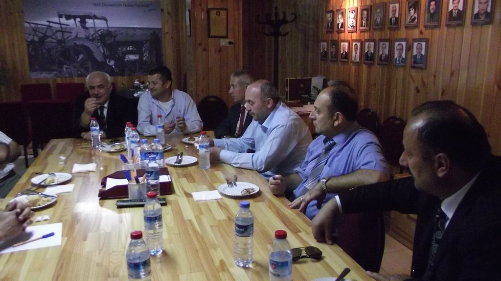 MHP İL BAŞKANI VE YÖNETİM KURULU ÜYELERİNDEN ŞUBEMİZE ZİYARET