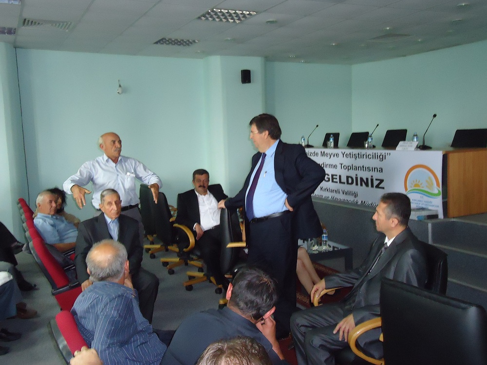 KIRKLARELİ`DE MEYVECİLİĞİN SORUNLARI TOPLANTISI