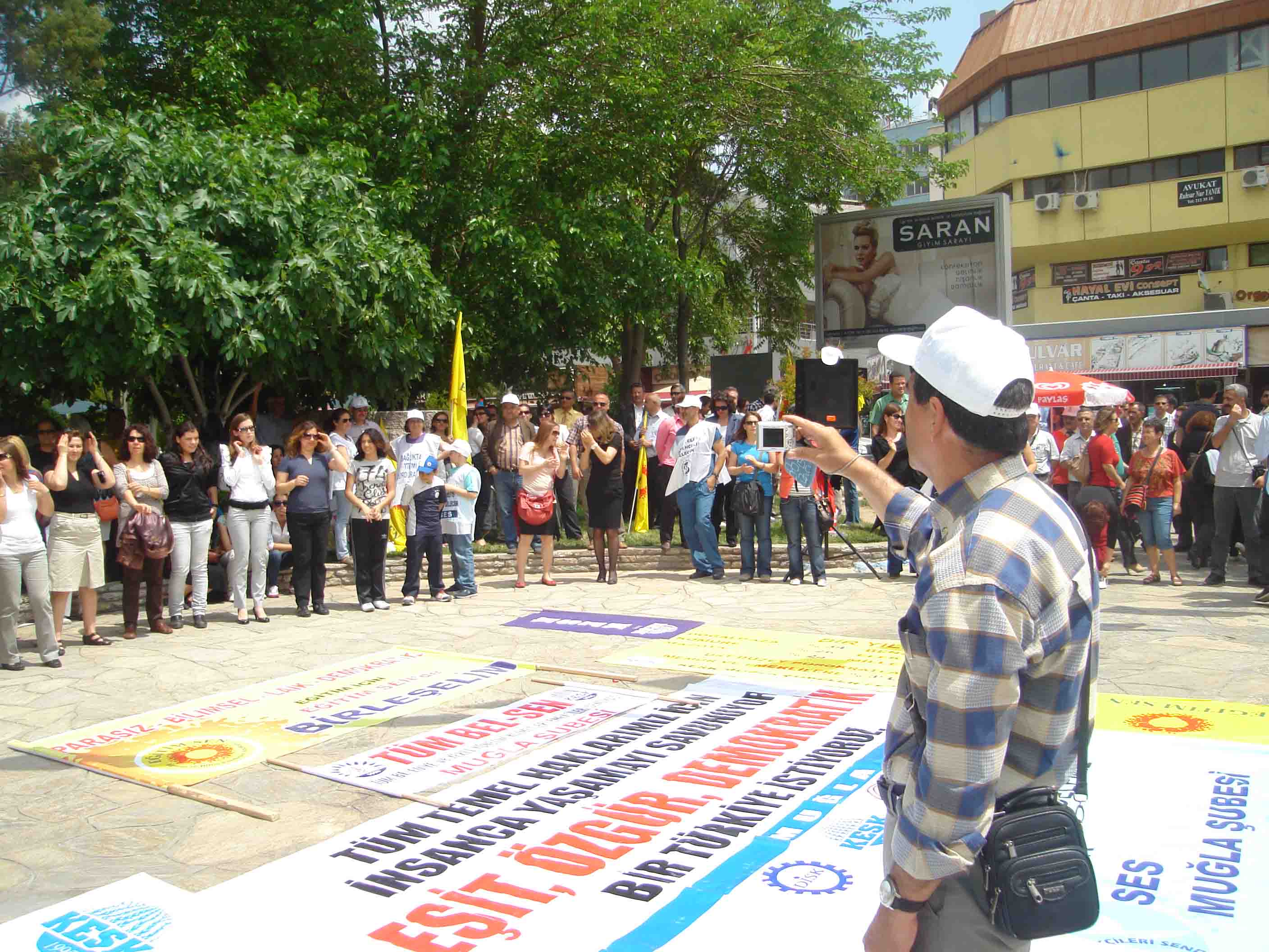 DİSK,KESK,TTBVE TMMOB BASIN AÇIKLAMASI