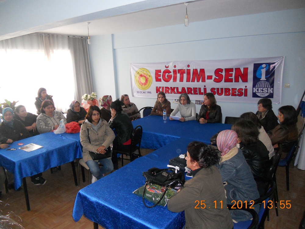 KIRKLARELİ`DE KADINA ŞİDDETLE MÜCADELE GÜNÜ BASIN AÇIKLAMASI