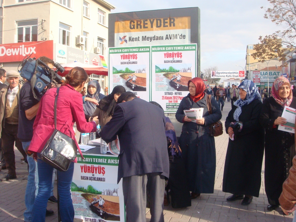 `NİLÜFER ÇAYI TEMİZ AKSIN` YÜRÜYÜŞÜ ÖNCESİ DÜZENLENEN İMZA KAMPANYASINA DESTEK VERDİK