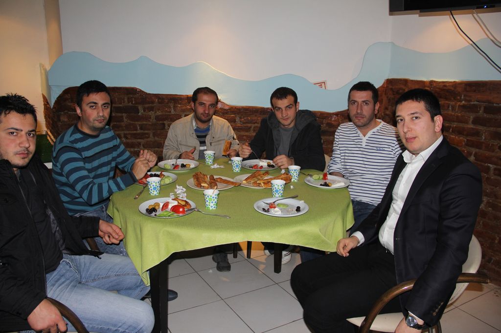 ONDOKUZ MAYIS ÜNİVERSİTESİ, ZMO GENÇ ODA TANITIMI VE KAHVALTI