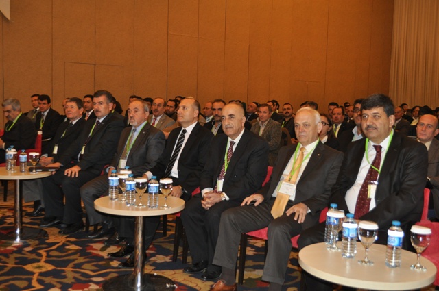 3. ZİRAAT BAYİLERİ ZİRVESİ KONYA'DA YAPILDI