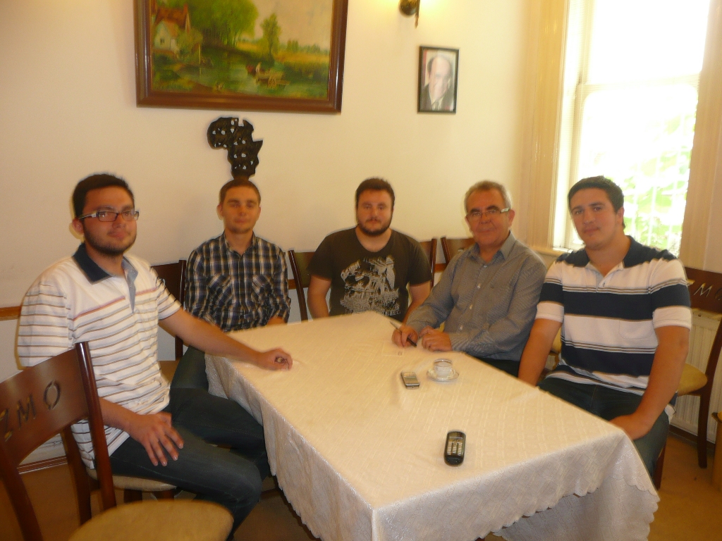E.Ü.ZİRAAT FAKÜLTESİ 1. SINIF ÖĞRENCİLERİNDEN ŞUBE BAŞKANIMIZA ZİYARET 