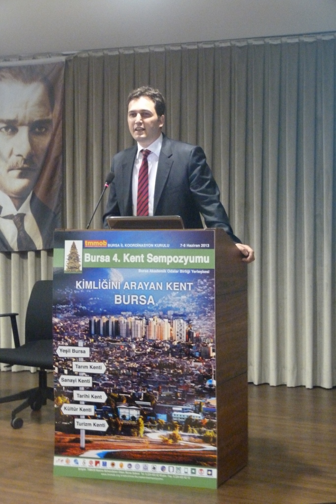 TMMOB BURSA İKK IV. KENT SEMPOZYUMU`NDA `BURSA`DA TARIM GIDA VE HAYVANCILIK` OTURUMU GERÇEKLEŞTİRİLDİ