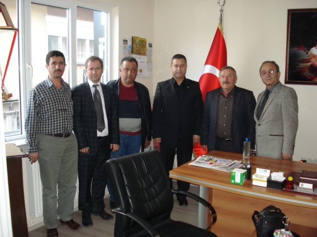ESKİŞEHİR DAMIZLIK SIĞIR YETİŞTİRİCİLERİ BİRLİĞİ`NE ZİYARET