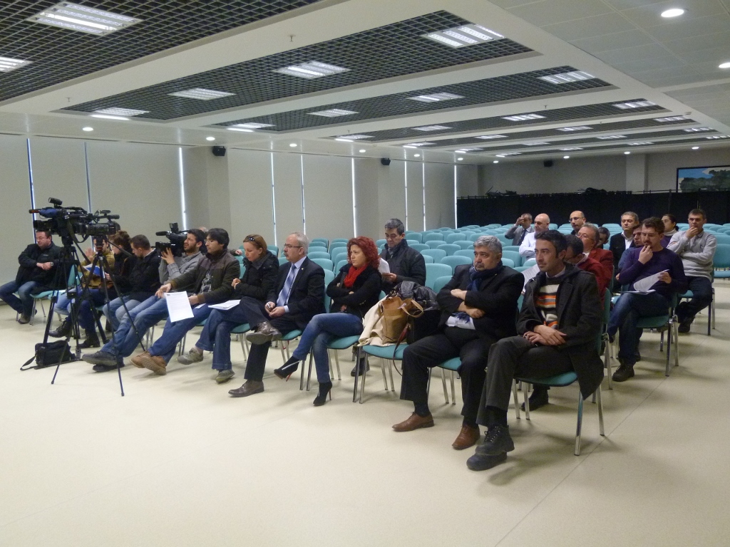 TMMOB BURSA İ.K.K. `BURSA ATATÜRK STADYUMU` BASIN AÇIKLAMASI